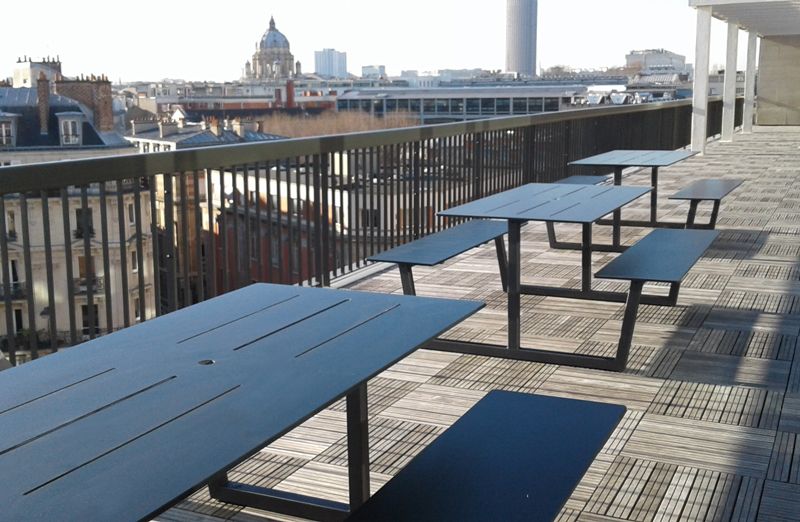 commercial picnic table