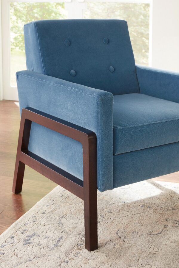 Brentwood Lounge Chair